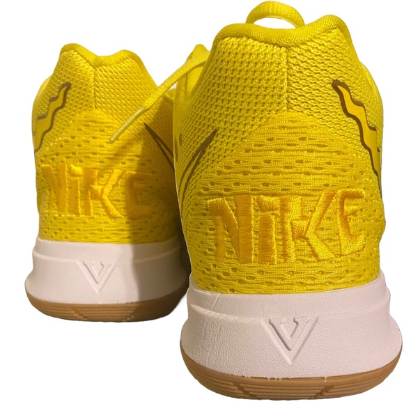 Nike SpongeBob SquarePants x Kyrie 5 SpongeBob main image 3